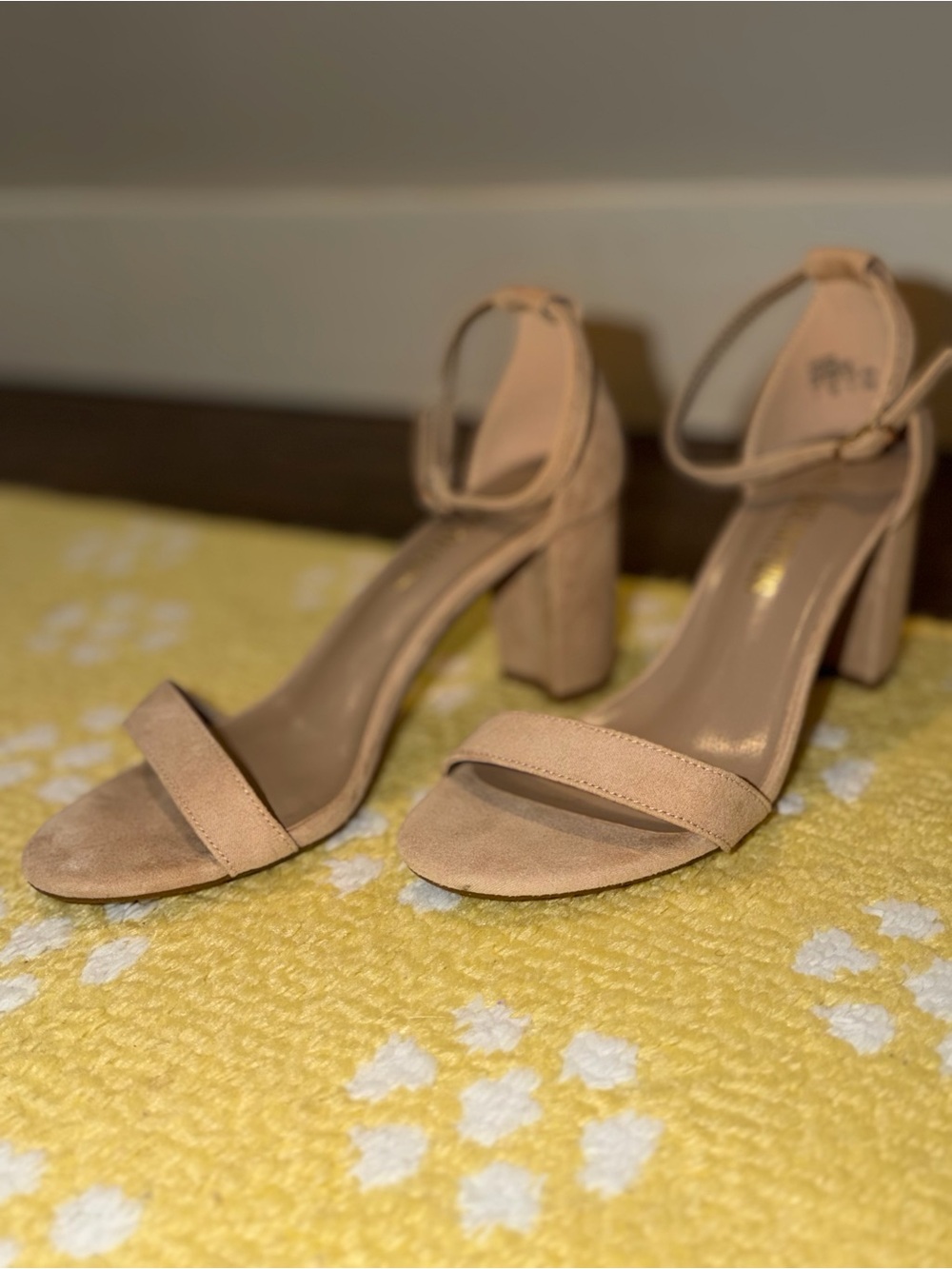 Ankle-Strap Block Heel Sandals in Nude